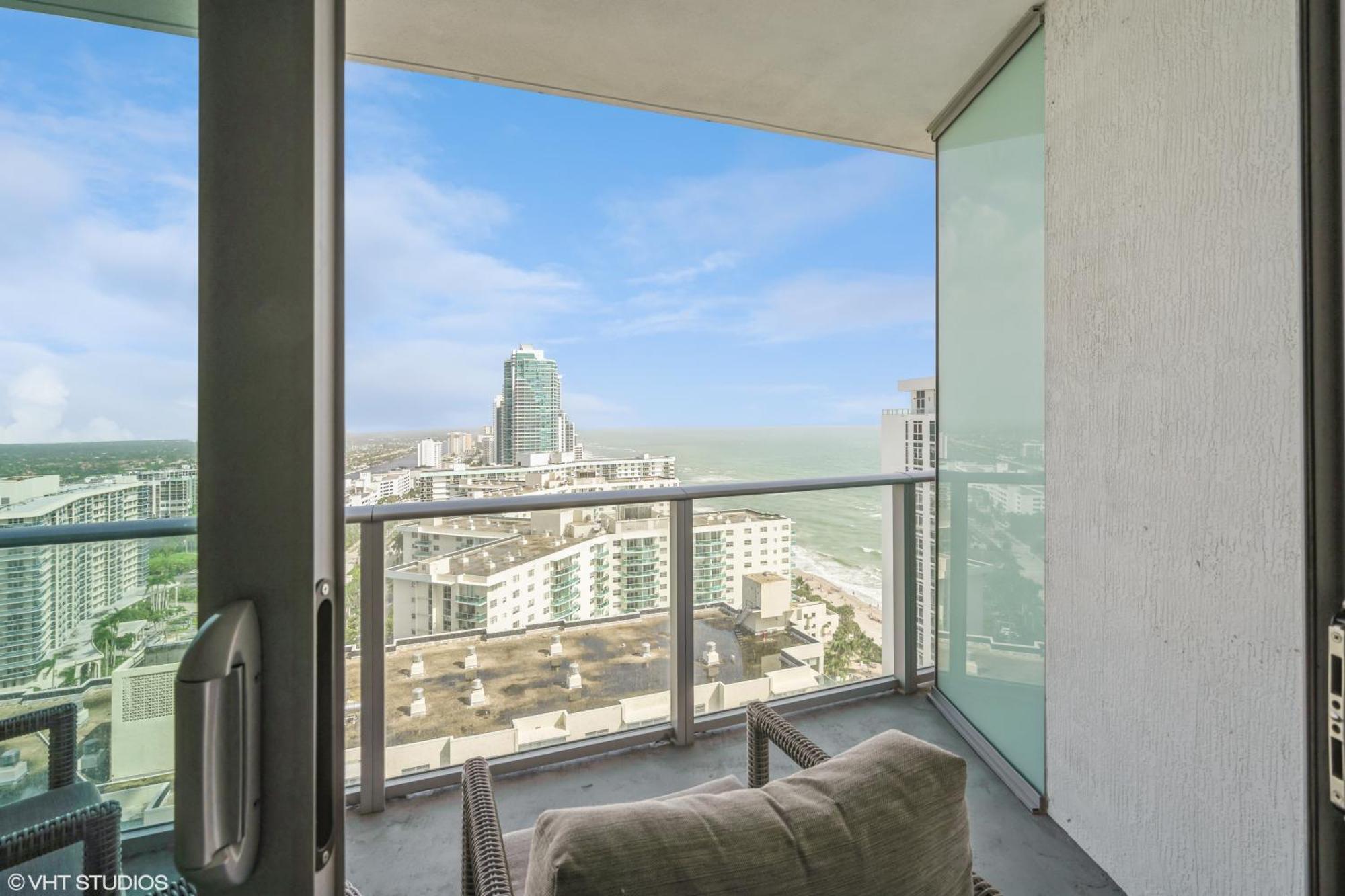 Lyfe Residence Building - Private Apts Over The Beach 할리우드 외부 사진
